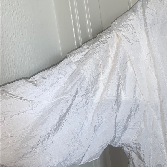 ⛅️Vintage Ruffle Windbreaker - Picture 3 of 6